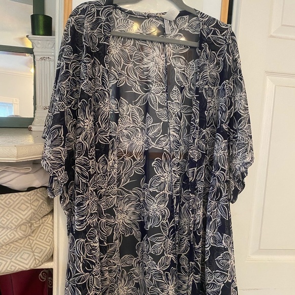 Baby Floral Kimono/cardigan - Picture 3 of 4